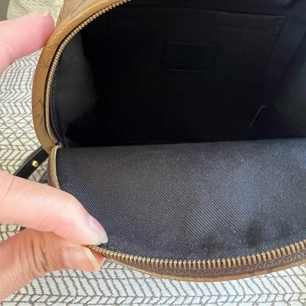 Pre-loved Louis Vuitton Mini Palm Springs Backpack in Reverse Monogram - Picture 13 of 16